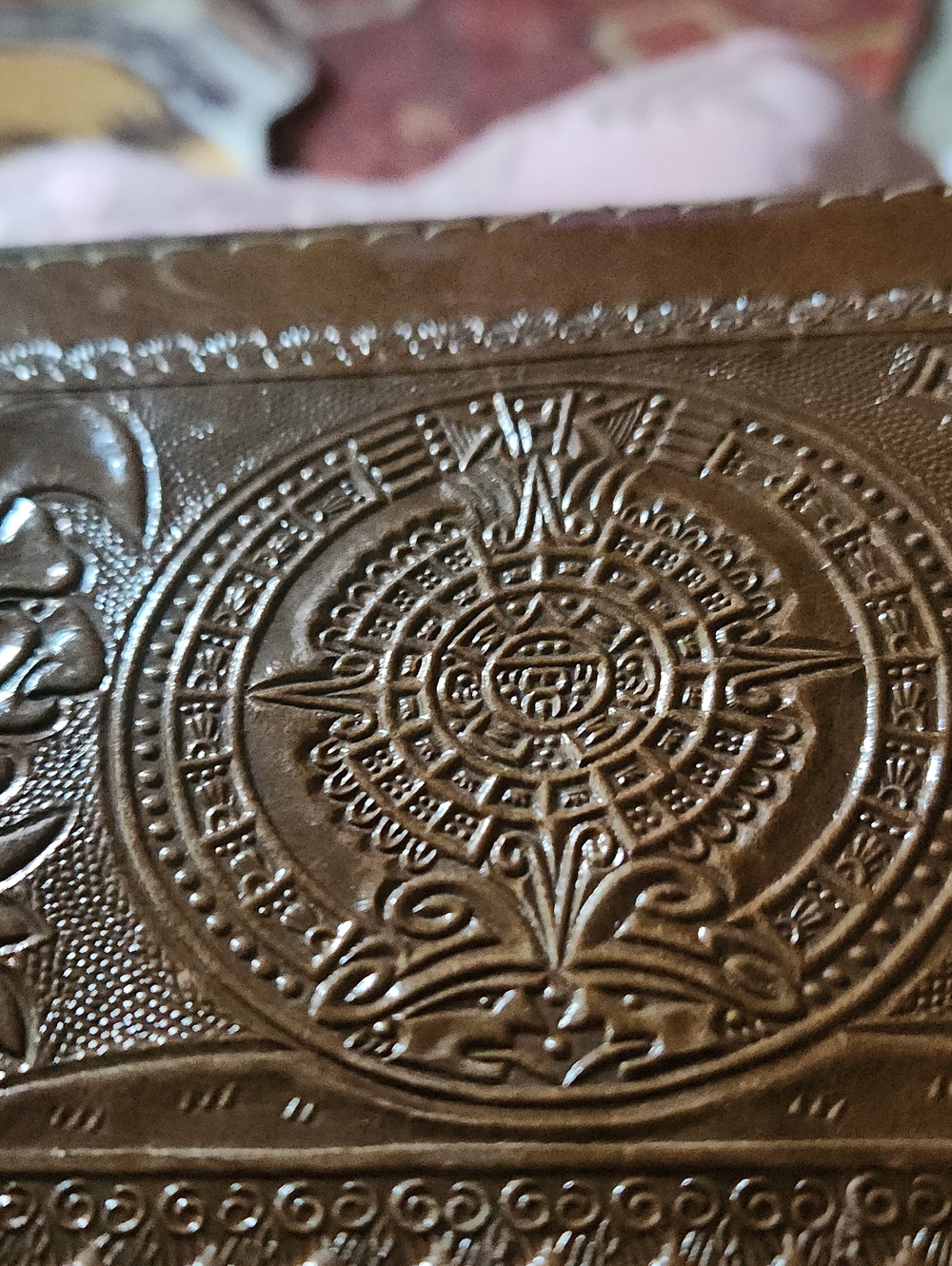 Vintage Mexican Embossed Brown Structured Leather Zip Bag With Brass Feet